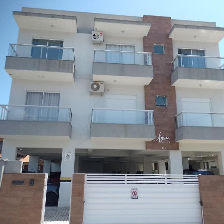 شقة Florianópolis  في Quarto Casal Em Casa Familiar المظهر الخارجي الصورة