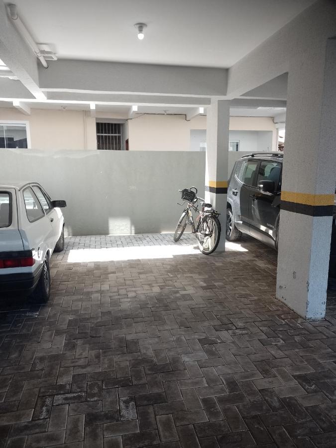 شقة Florianópolis  في Quarto Casal Em Casa Familiar المظهر الخارجي الصورة