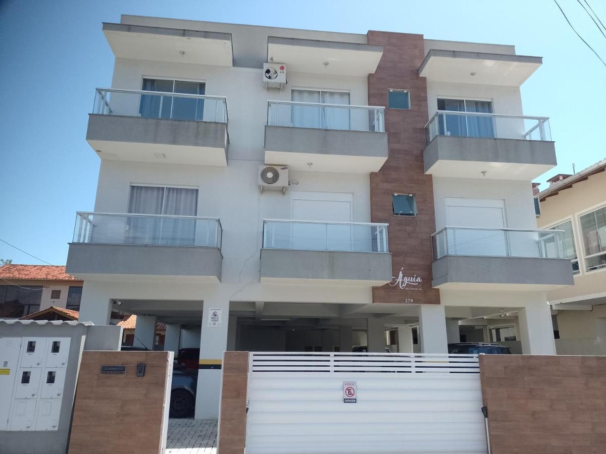 شقة Florianópolis  في Quarto Casal Em Casa Familiar المظهر الخارجي الصورة